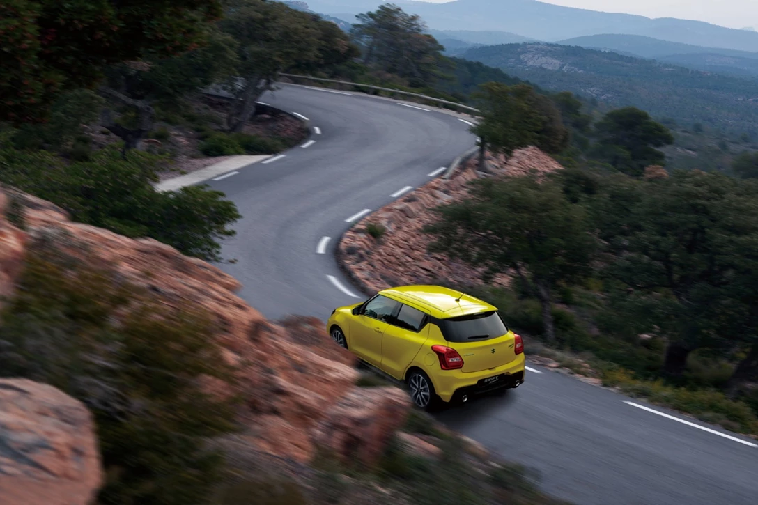 1598781-סוזוקי סוויפט ספורט - מבחן דרכים (השקה) (13).jpg