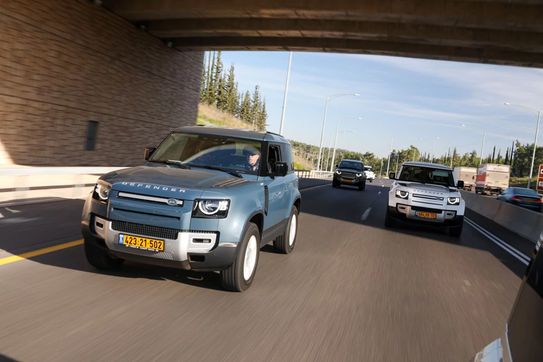 1640663-מסע לרגל השקת הדיפנדר הקצר בישראל, צילום רונן טופלברג (284).jpg