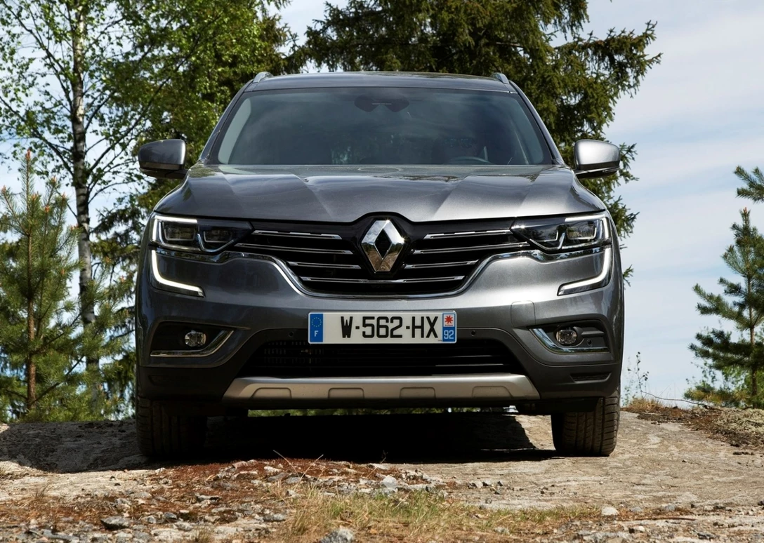 1657051-Renault-Koleos-2017-1600-5e.jpg