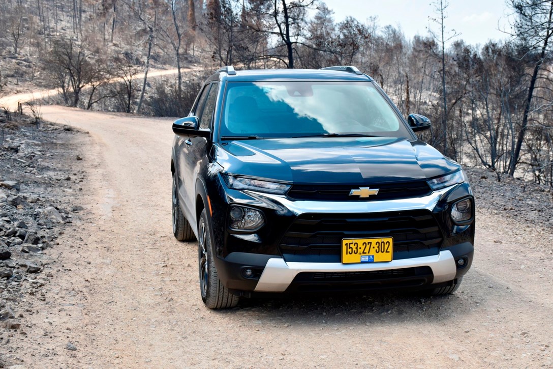 1652553-TRAILBLAZER - 9.jpeg