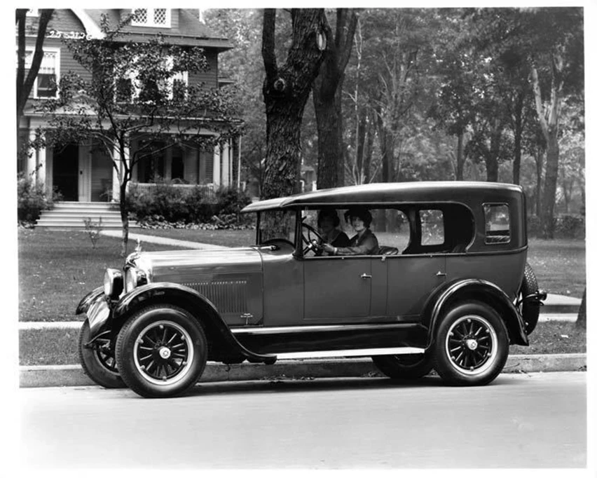 סטודיבייקר BIG SIX