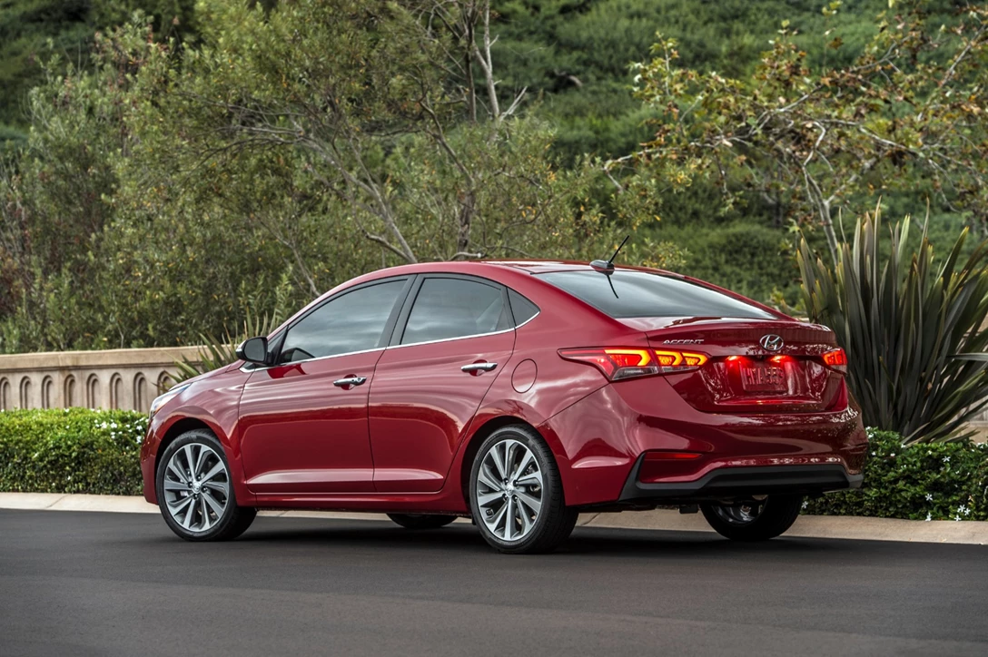 1608273-48713_2018_Accent.jpg