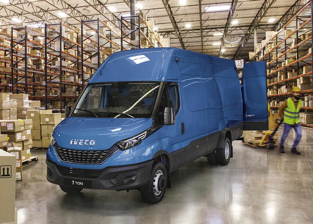 1699674-Iveco-Daily-2024-04.jpg