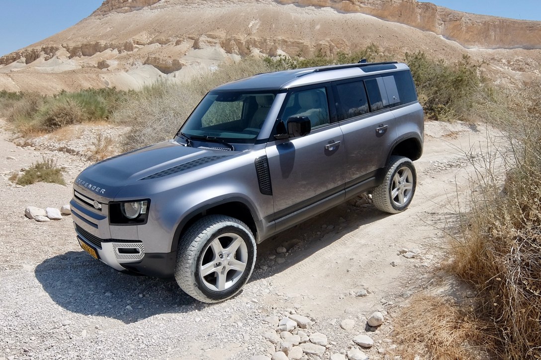 1661567-Land_Rover-Defender_110-2022-01.jpeg