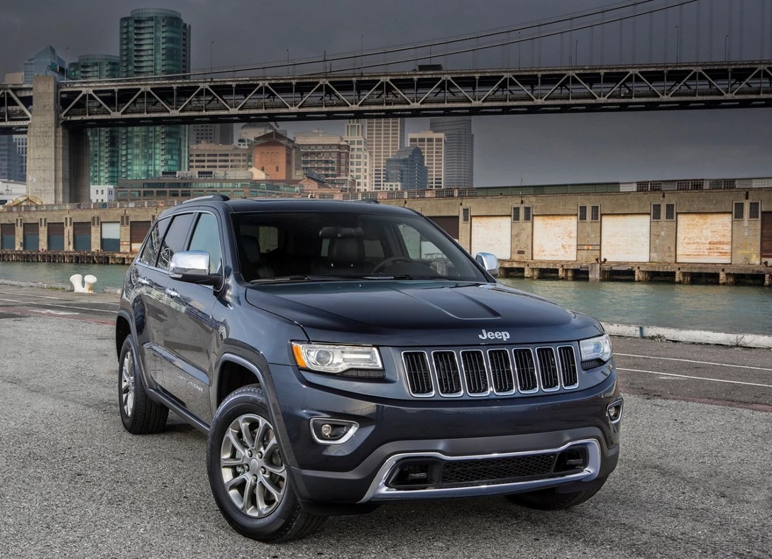 1658551-Jeep-Grand_Cherokee-2016-04.jpg