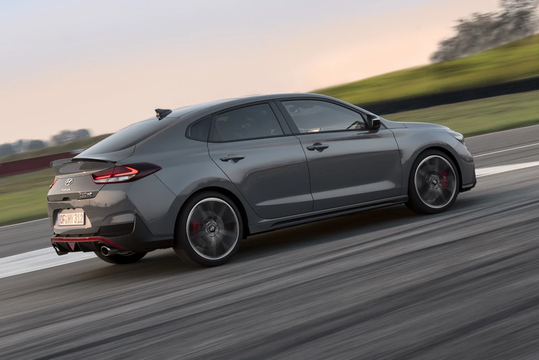 1603920-All-New Hyundai i30 Fastback N (9).jpg