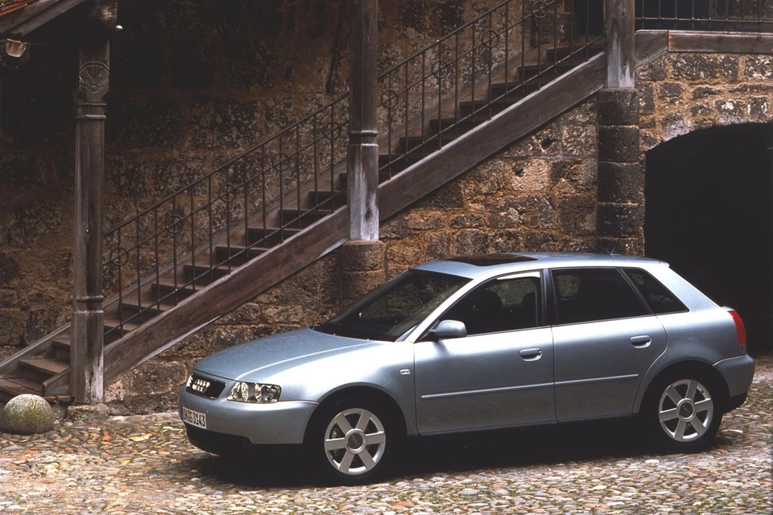 אודי A3 1997-2003