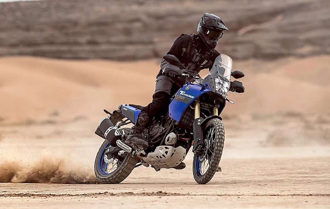 1682063-2023-Yamaha-XTZ700-EU-Icon_Blue-Action-002-03-min.jpg