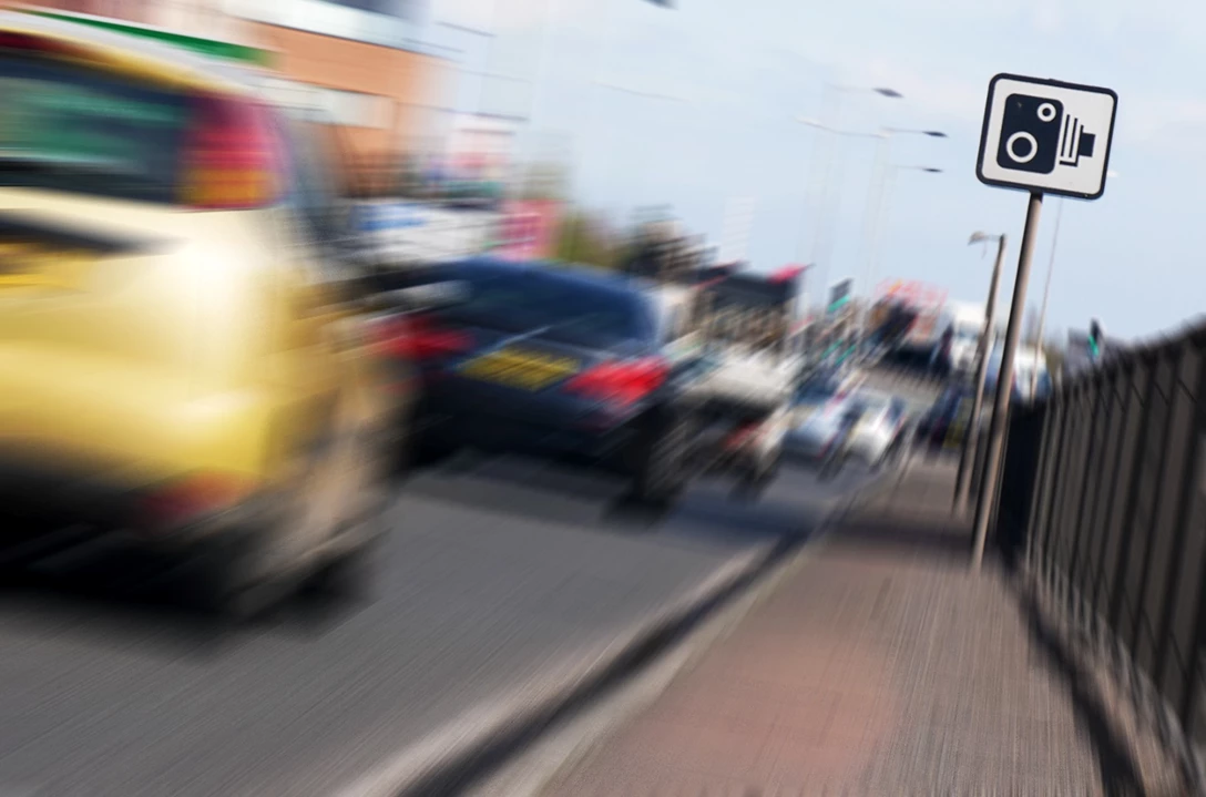 1708534-_GEM_speed_camera_warning.jpg