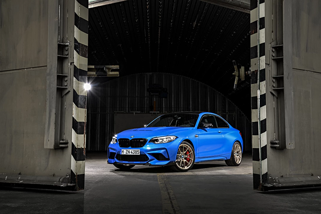 1624735-P90374171_highRes_the-all-new-bmw-m2-c.jpg