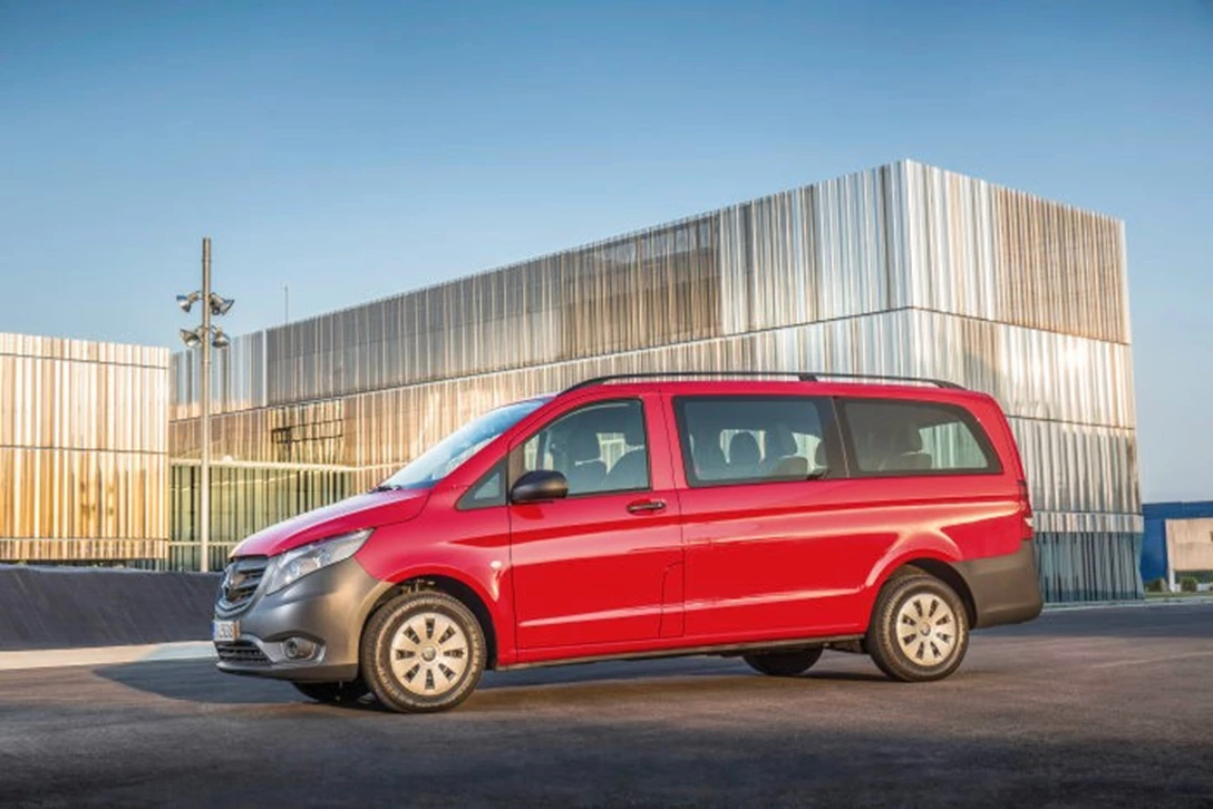 1602275-Mercerdes-Benz-Vito-1.jpg
