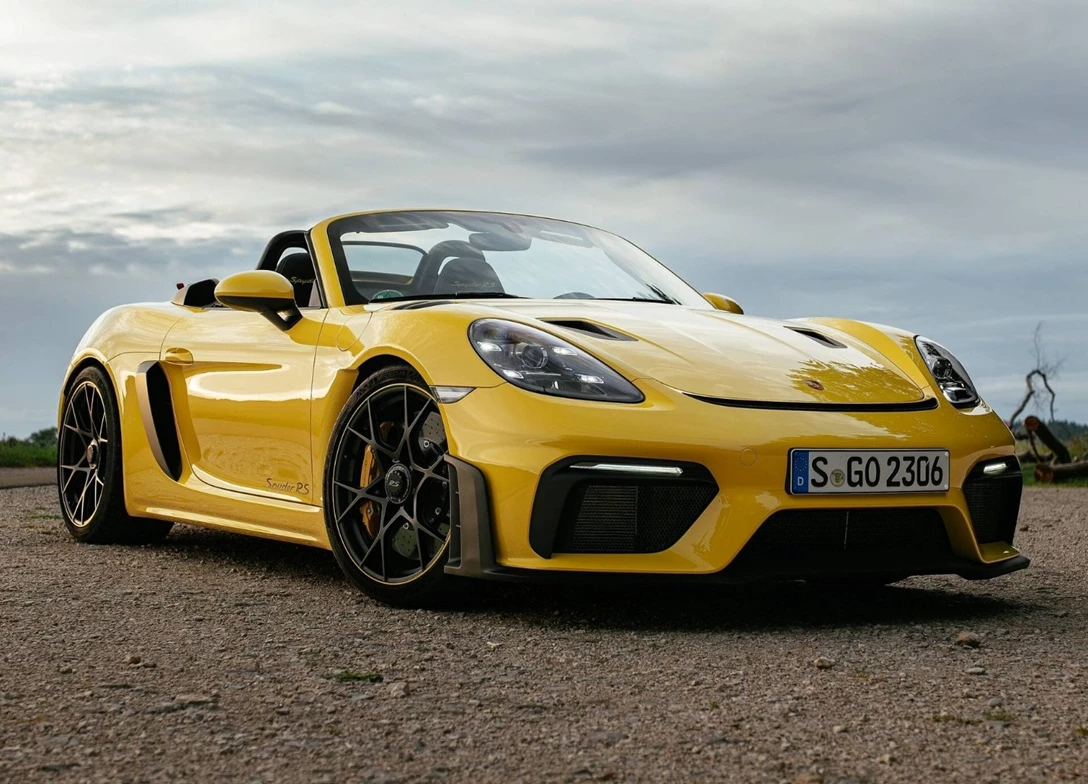 1709827-Porsche-718_Spyder_RS-2025-01.jpg