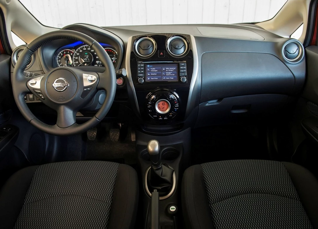 1689579-Nissan-Note-2016-06.jpg