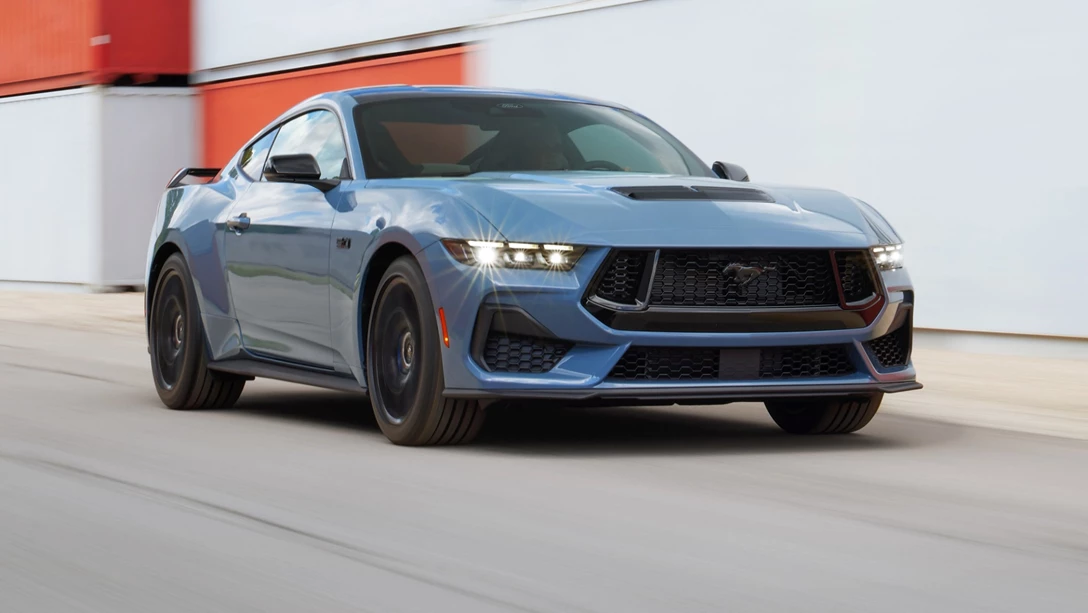 1681880-2024 Mustang 05-min.jpg