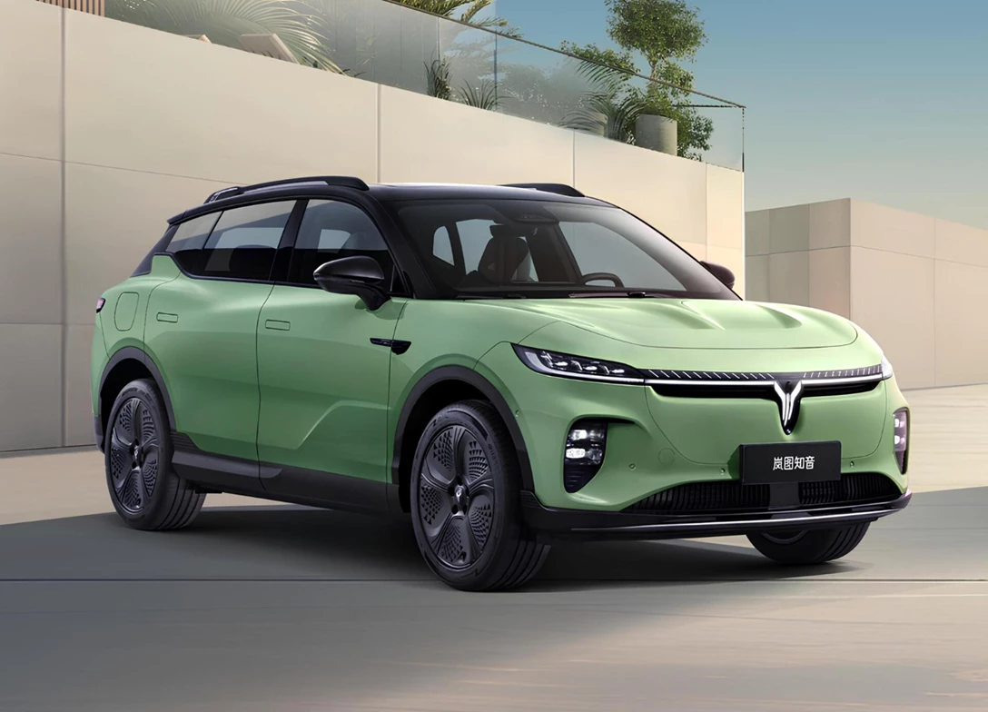 1710477-Voyah-Courage-2025 (3).jpg