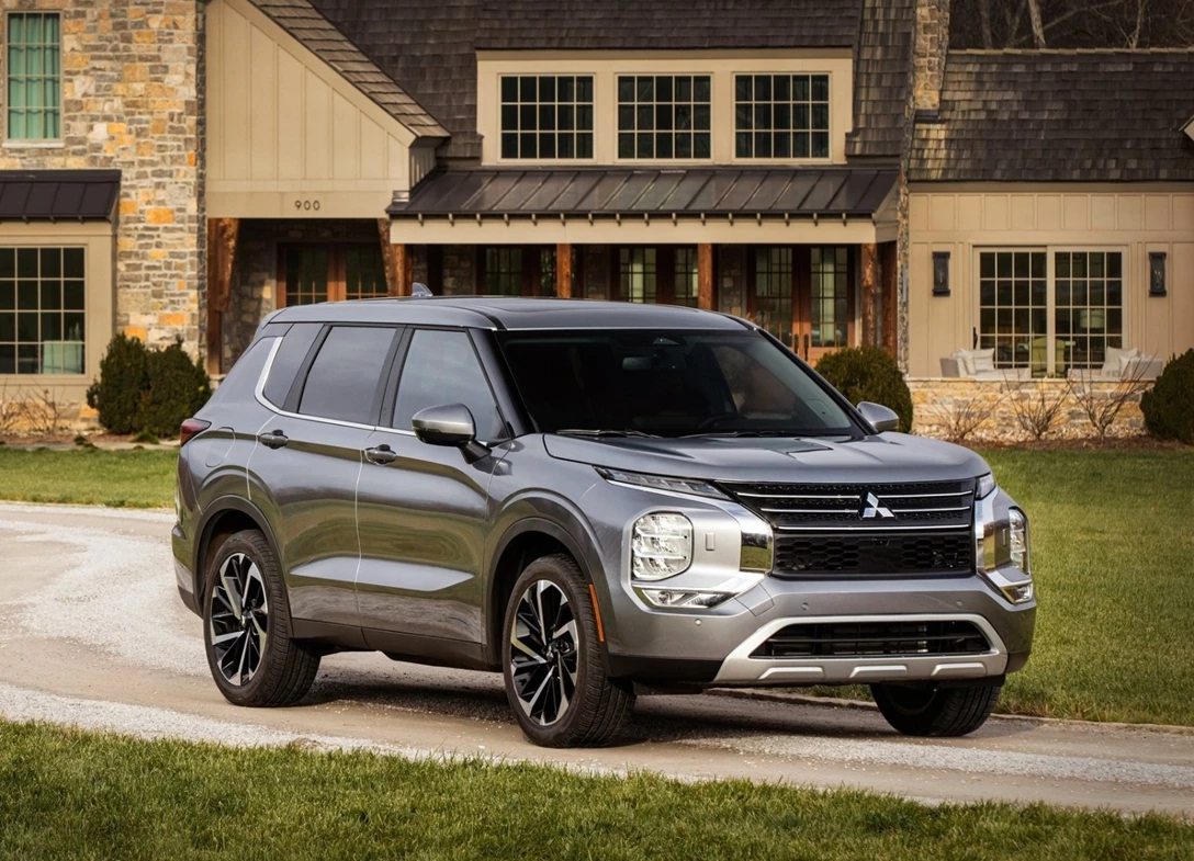 1647087-Mitsubishi-Outlander-2021-new-01.jpg