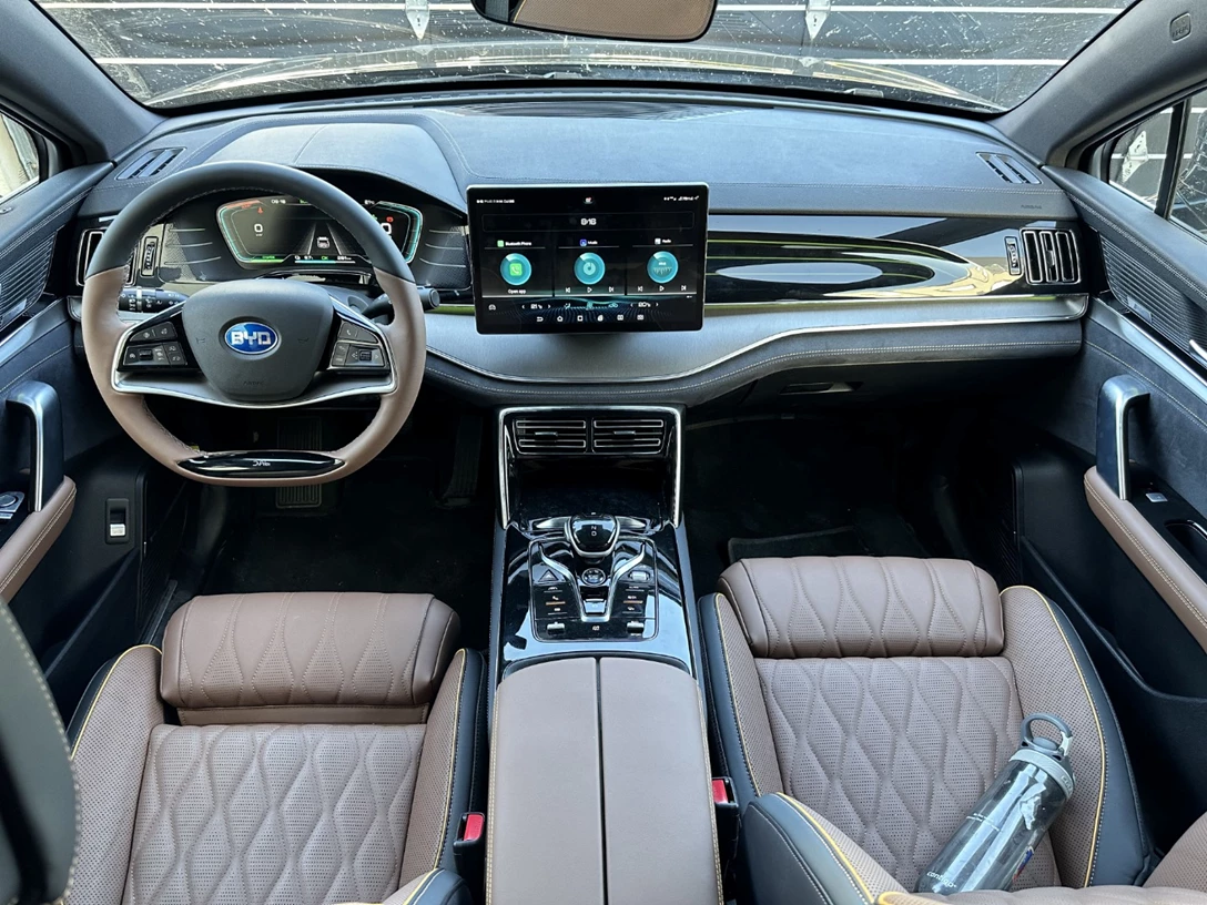 1680492-BYD TANG - 145-min.jpg