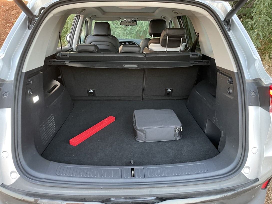 1665567-MAXUS 6 INT - 28-min.jpeg