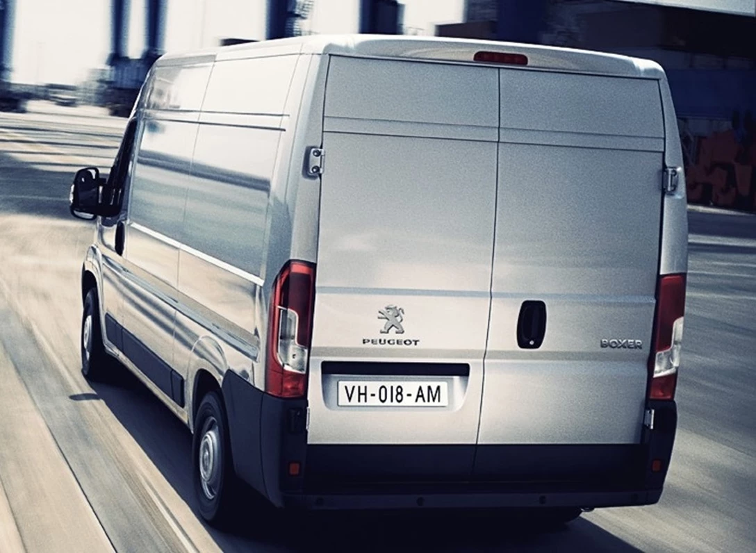 1650015-Peugeot-Boxer-2022-03.jpg