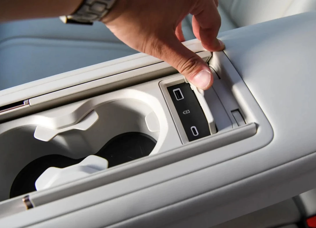 1691574-Zeekr X-2024-11.jpg