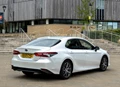1652665-Toyota-Camry_Hybrid-2022-03.jpg