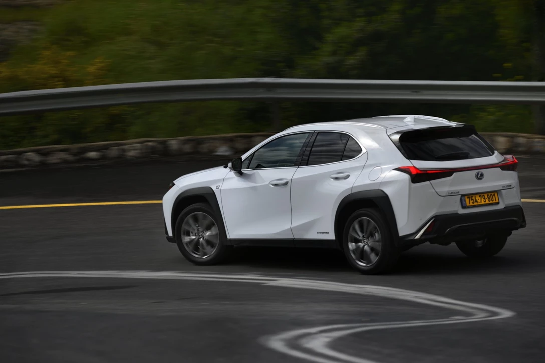 1616666-לקסוס UX מבחן דרכים (13).jpg