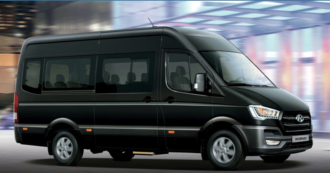 1601831-Hyundai H350 3.jpg