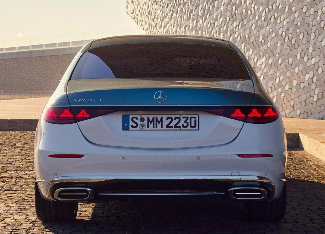Mercedes-Benz-S-Class_Maybach-2026-03.jpg