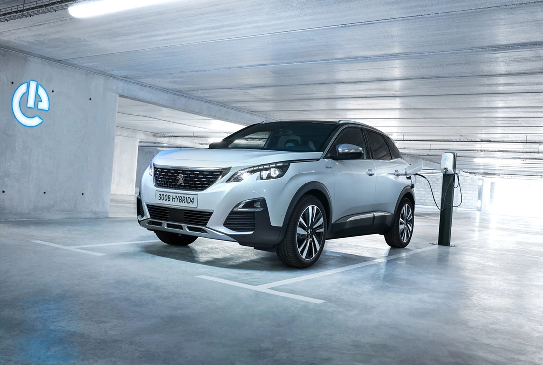 1634476-PEUGEOT_3008PHEV_HY4_1809PB_002.jpg
