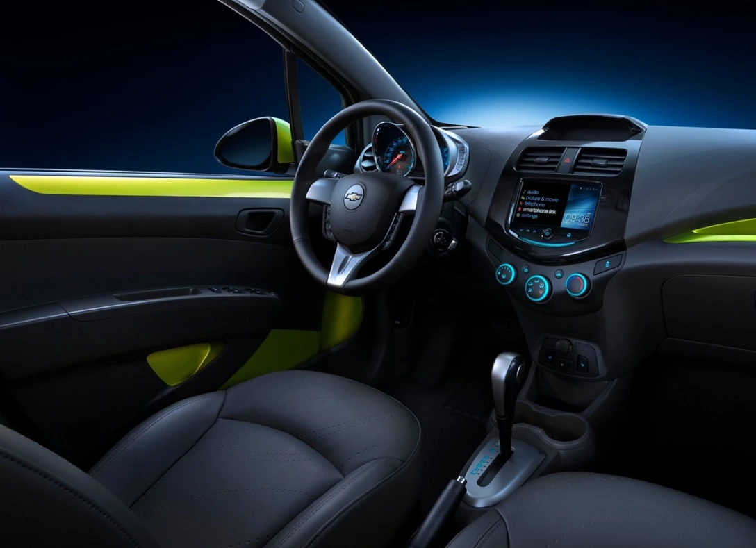 1642767-Chevrolet-Spark-2013-07.jpg