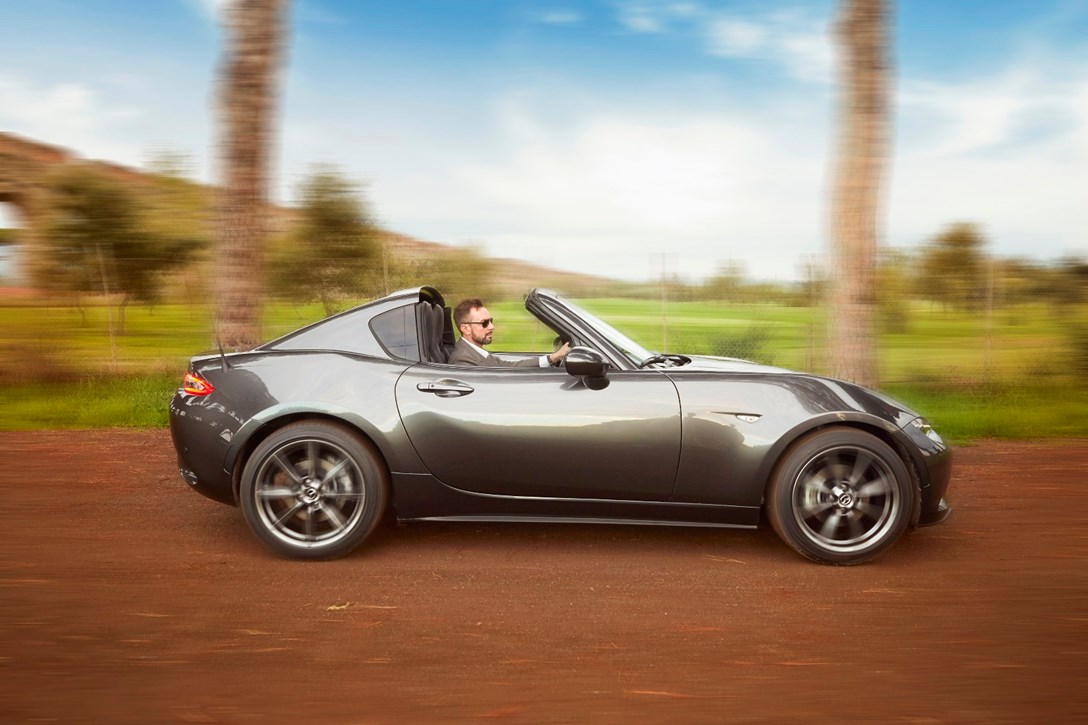 1596938-מאזדה MX-5 RF (5).jpeg