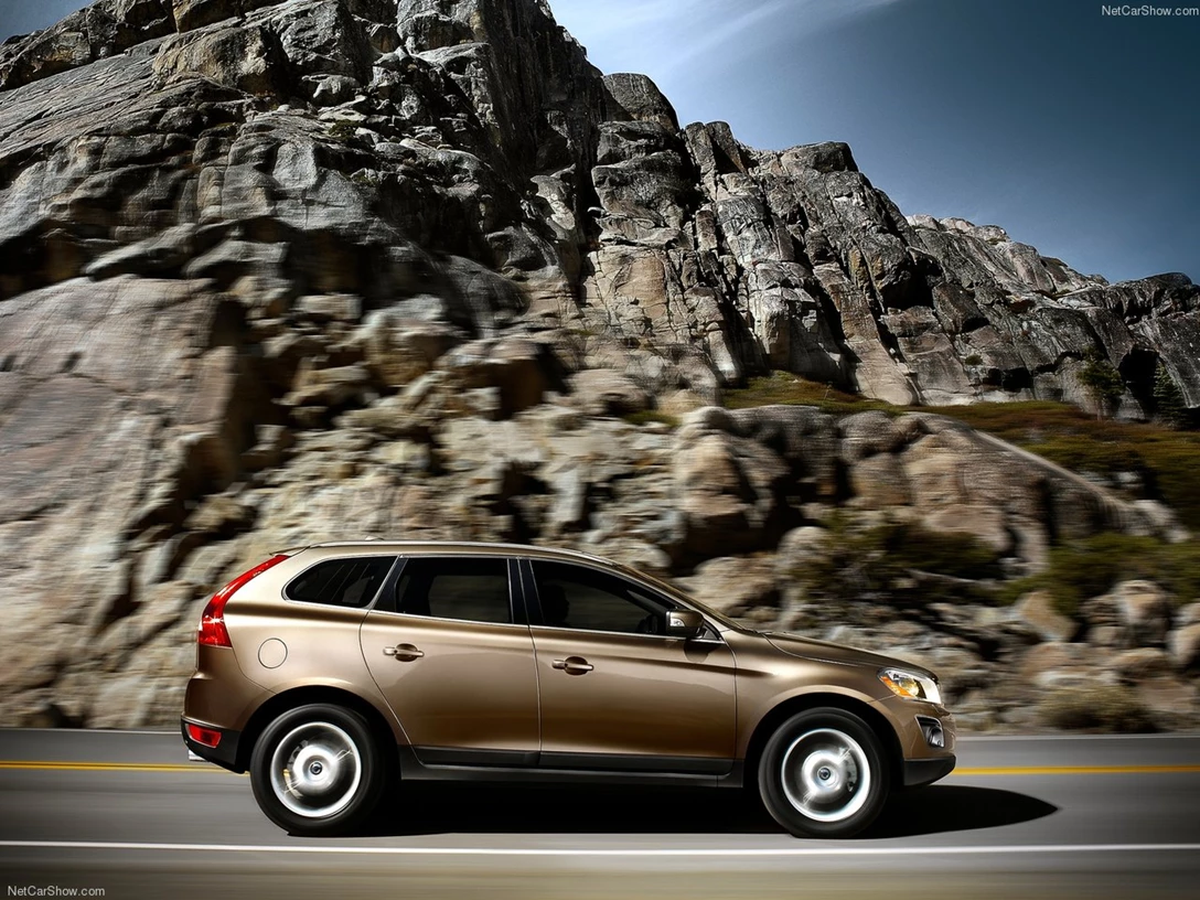 1680289-Volvo-XC60-2009-1280-4c.jpg