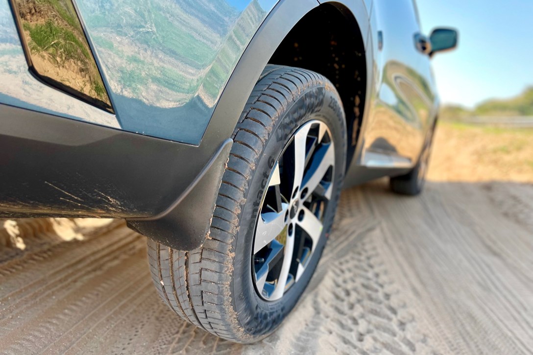 1655891-SORENTO 25 - 11.jpeg