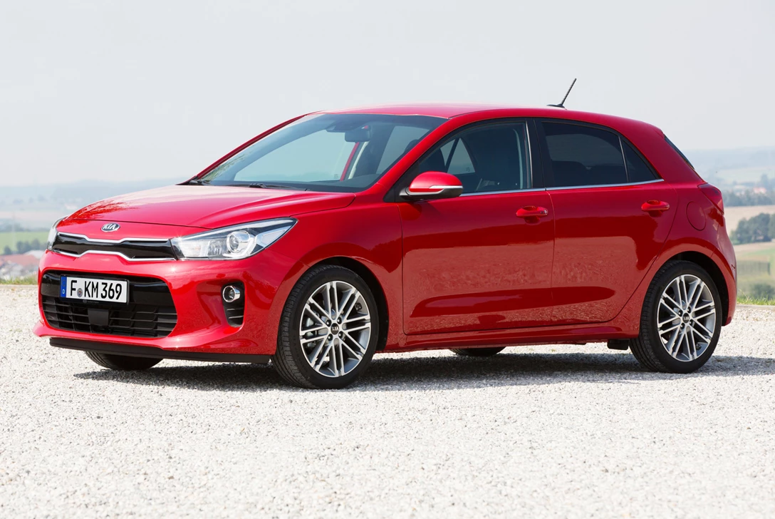 1595702-קיה סאנגיונג חבר (3).jpg