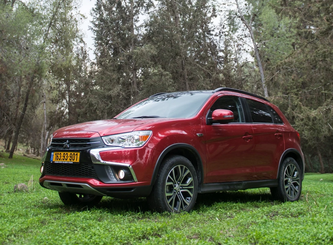 1640710-Mitsubishi-ASX-2017-04.JPG