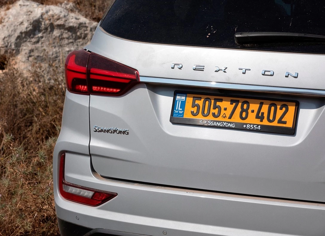 1675413-SsangYong-Rexton-2023-14.jpg