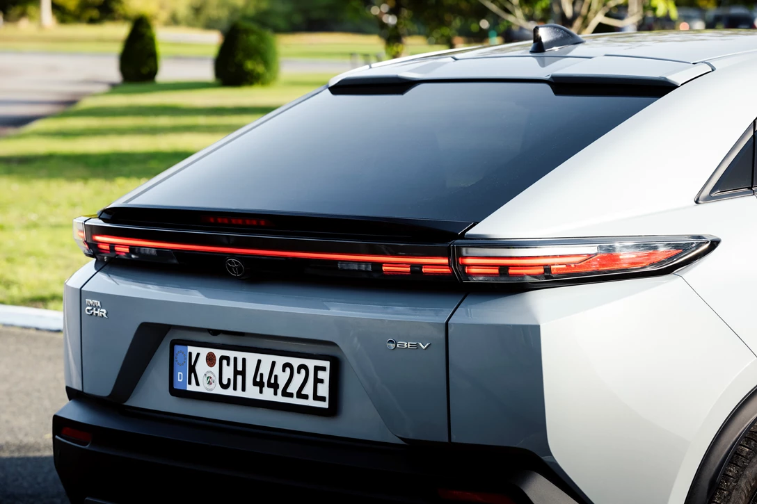 2026_CHR+_Mid+ Grade Cement Grey Monotone_Static_009.jpg