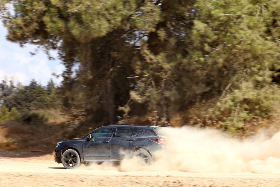 1622850-rotemi150919blazer (249).JPG