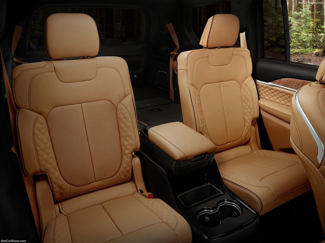 1638620-ג'יפ גרנד צ'ירוקי L  נחשף 2021 - 2.jpeg