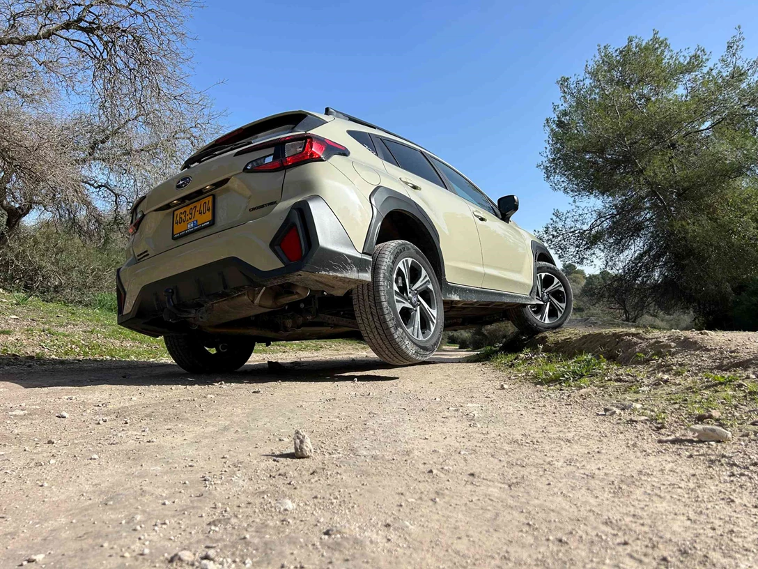elioz_auto_subaru_crosstrek_831008.jpg