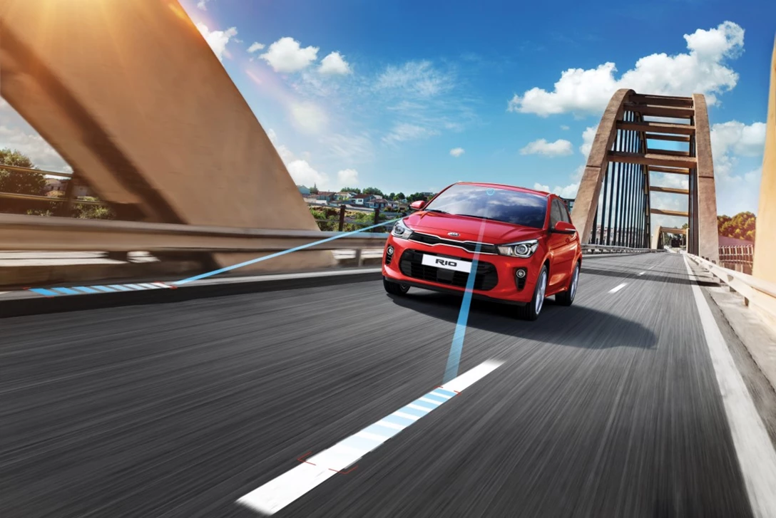 1612152-kia_rio_my19_lane_keep_assist_13583_80471.jpg