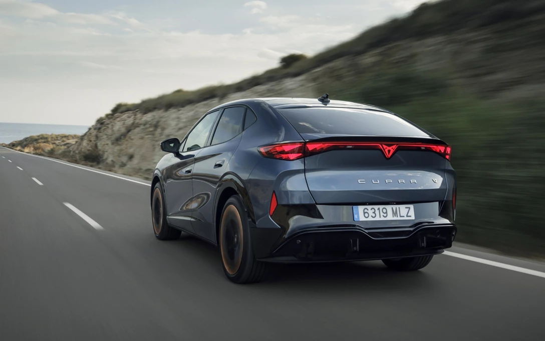 1697084-CUPRA_TAVASCAN_DIN_16-min.jpg