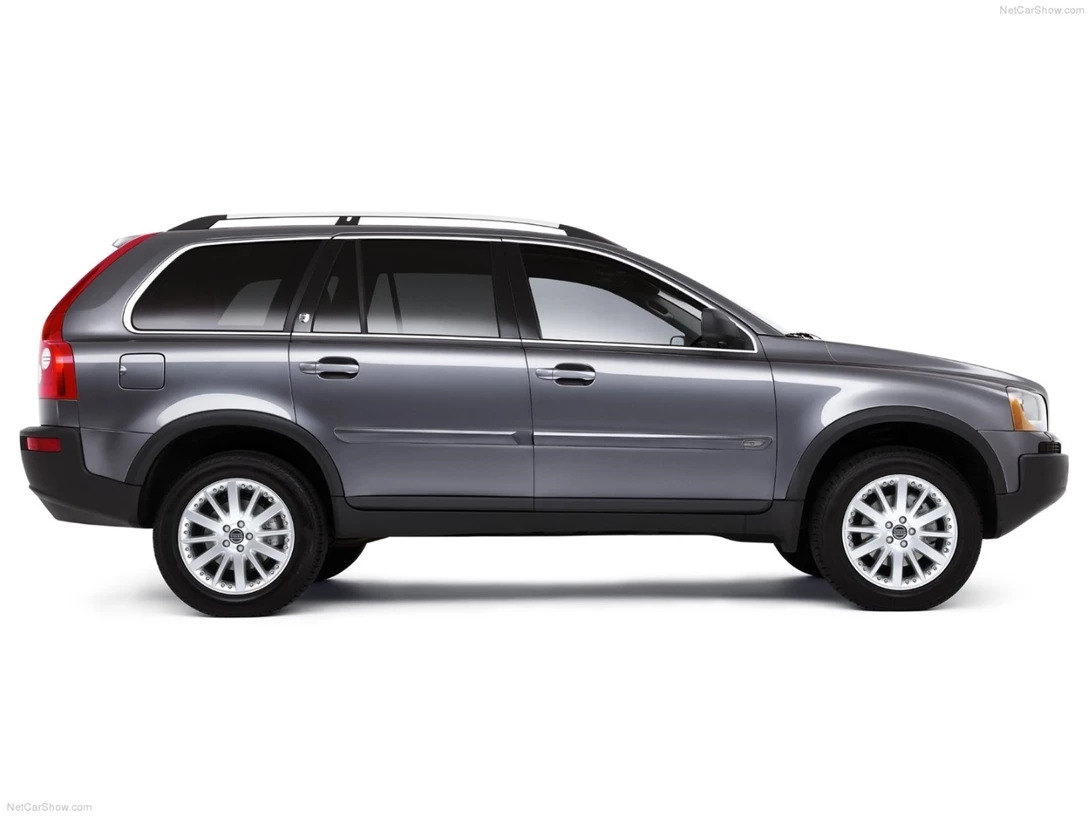 1593344-Volvo-XC90 5.jpg