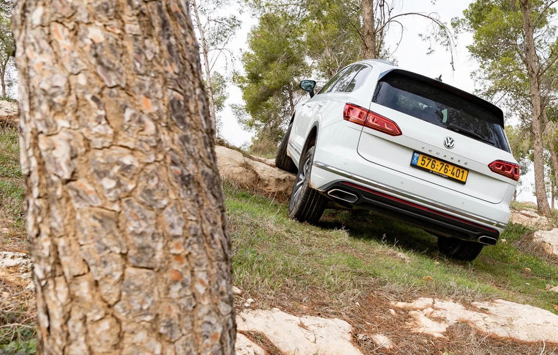 1611509-פולקסווגן טוארג - מבחן דרכים  (4).jpg