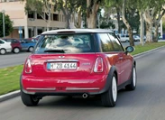 1605805-Mini-Cooper-2001-2005-05.jpg