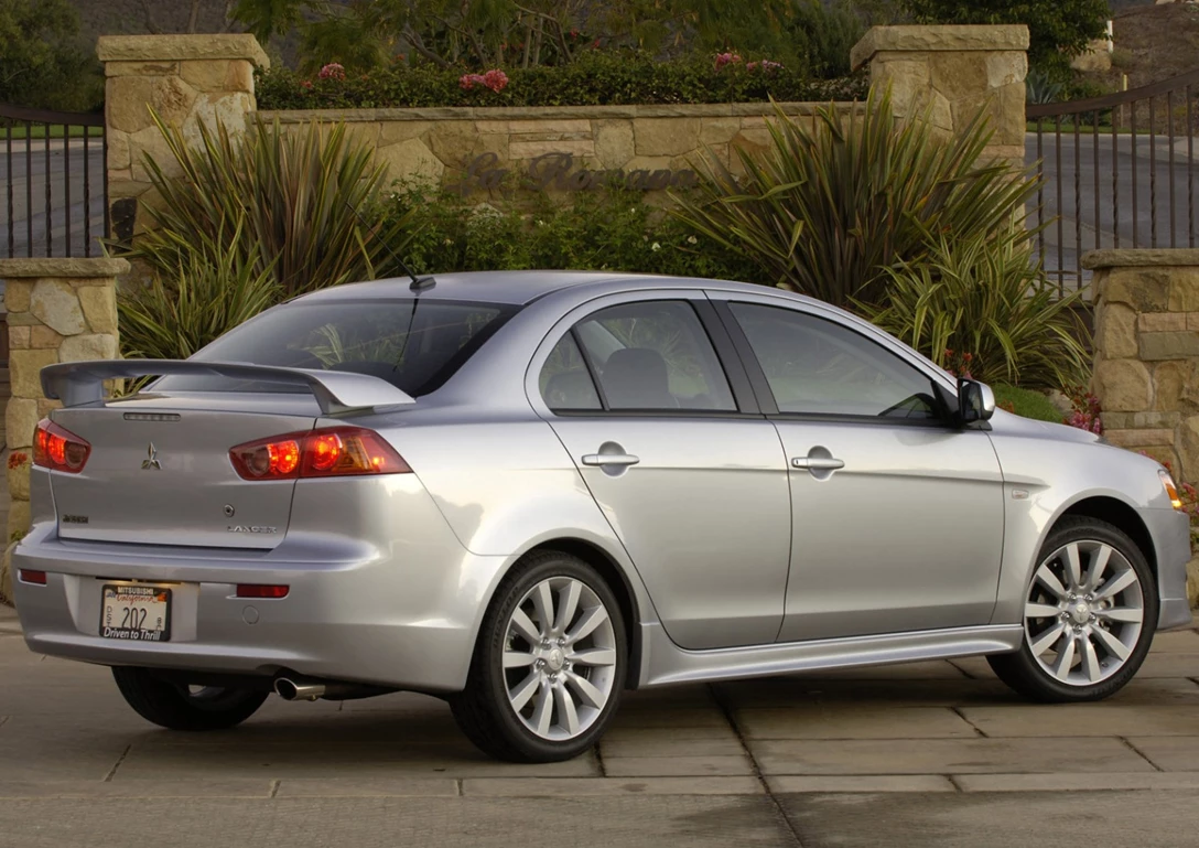 1696242-Mitsubishi-Lancer-2008-1600-19.jpg