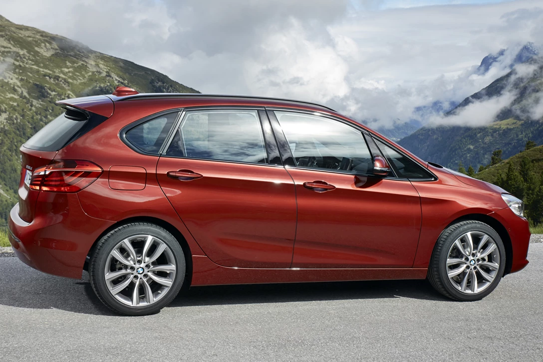 ב.מ.וו סדרה 2 אקטיב/ גראן טורר