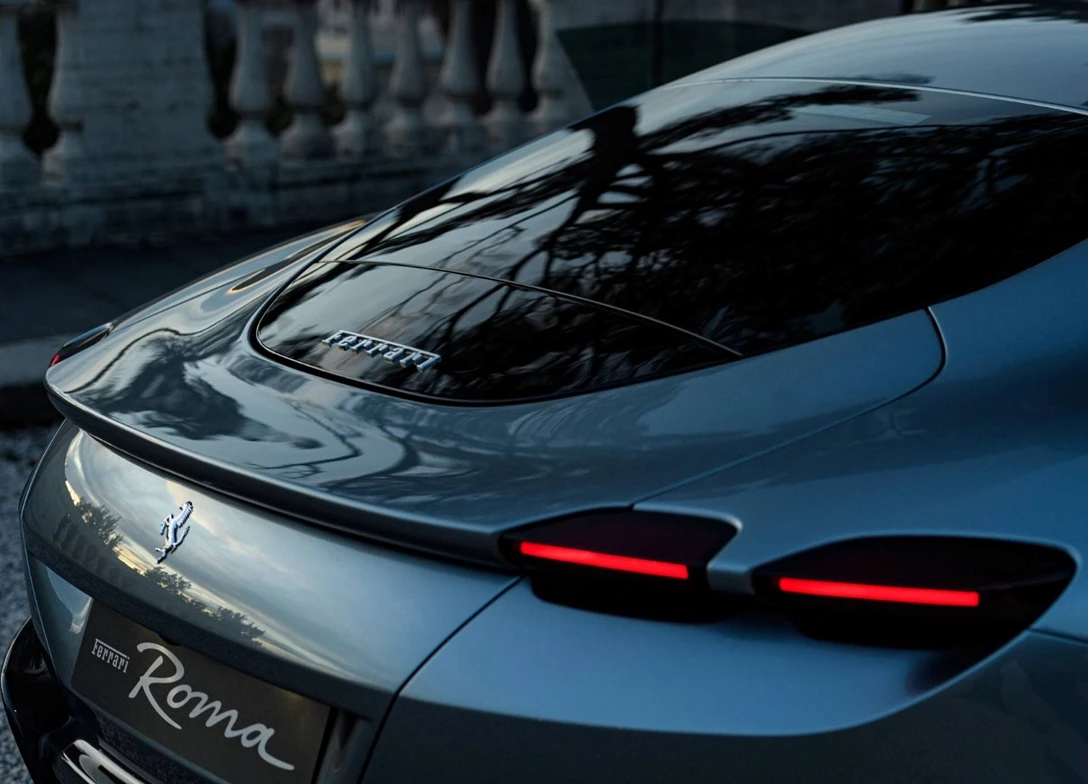 1710373-Ferrari-Roma-2025-11.jpg