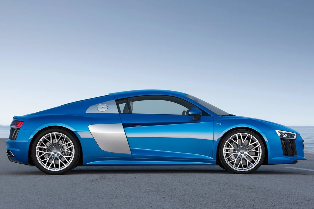 אודי R8 שנת 2015