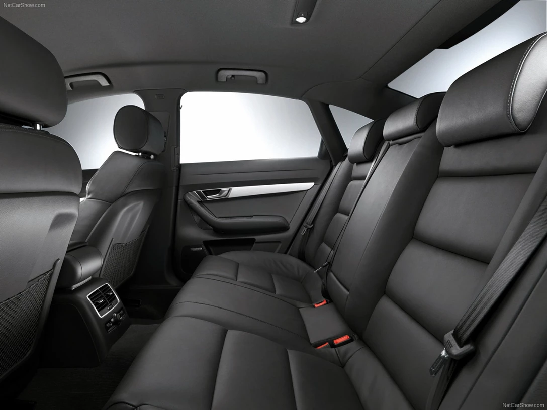 1592182-Audi-A6 8.jpg